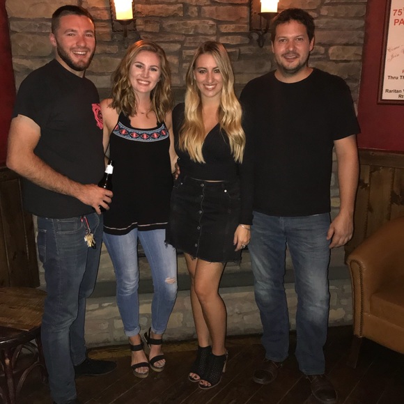 Meet your Posher, Olivia! - Picture 10 of 11